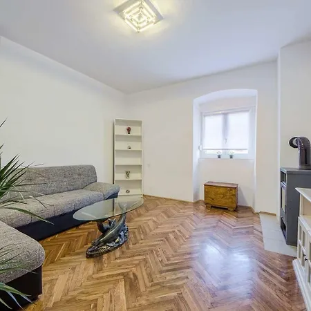 Apartman Francesca Apartment